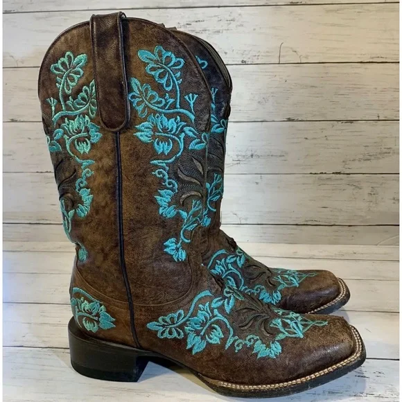 Cavender's Embroidered Square Toe Western Boots Sz 8.5B - Picture 2 of 12